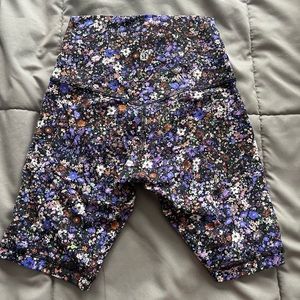 Lululemon Align biker shorts 8” seam size 2.